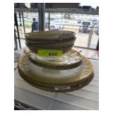 12-Piece Decorative Glass Dishware Set