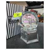 Mother-Themed Water Globe With Box