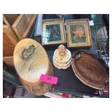 Decorative Items with Music Box