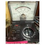 Micronta 22-211 Multimeter with Case