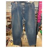 Levi Strauss Signature Relaxed Fit Jeans