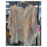 Democracy 1X Floral Top with Lace Accents
