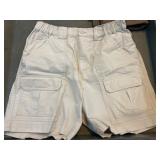 Savane Menï¿½s Cargo Shorts in Light Stone