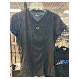 Under Armour Black Athletic Shirt XL