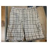 Ben Hogan Performance Plaid Golf Shorts