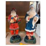 2pc Grandeur Noel Santas of the World