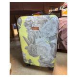 Jessica Simpson Spinner Carry-On Luggage
