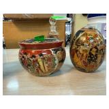 Japanese-Style Ceramic Decorative Pieces