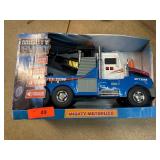 Mighty Fleet Motorized Toy Tow Truck