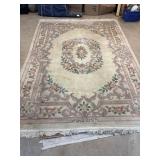Floral Area Rug with Medallion Design