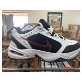 Nike Air Monarch IV Menï¿½s Athletic Shoes