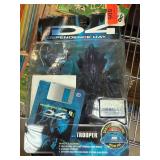 Independence Day Alien Trooper Figure with Disk