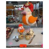 Decorative Figurines and Collectibles
