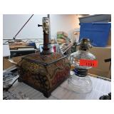 Decorative Table Lamps in Glass and Resin Design