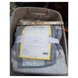 2-Piece Quilt Set with Accessories