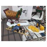 Heritage Village Collection Thatchers Set