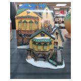 1996 Charles Dickens Grapes Inn Ornament