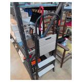 Folding Step Ladder with Aluminum Treads