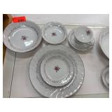 Royal Swirl Fine China, 59-Piece Set