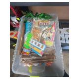 Luau-Themed Party Decorations