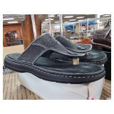 Two-Tone Black Stingray Sandals Sz 14D