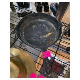 Cast Iron Skillet With Handle