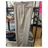 Menï¿½s Davi Pleated Dress Pants