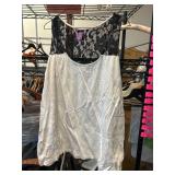 Beverly Drive Womenï¿½s Sleeveless Top