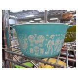 Pyrex Amish Butterprint Turquoise Bowl