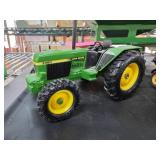 Ertl John Deere 3350 Die-Cast Tractor