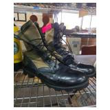 Altama Combat Boots, Sz 8W, Black and Olive