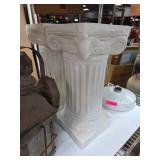 Column-Style Pedestals in White Finish