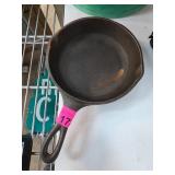 Lodge Cast Iron Skillet with Pour Spouts