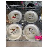Peanuts Snoopy Seasonal Plate Set by Hallmark
