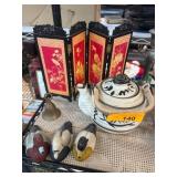 Decorative Set with Screen, Teapot, Ducks, and Bel