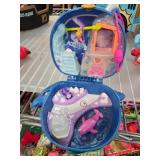 Polly Pocket Narwhal Compact Playset