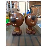 Wooden Animal Figures With Chain Necklaces