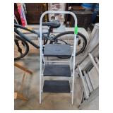 White Metal Folding Step Ladder with Four Steps