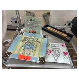 Decorative Mothers Day Items