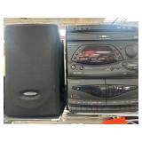 Magnavox Sound System With Speakers