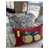 Decorative Throw Pillows