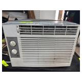 GE Window Air Conditioner Unit