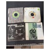4 Vinyl Singles, Various Artists