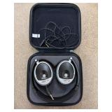 Bose Wired Headphones with Case