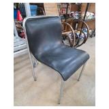 Bahaus Thonet ? MCM Chair w Chrome Frame