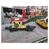 Vintage Lionel Crane Metal Railroad Car