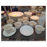 Pfaltzgraff Floral Dinnerware Set