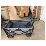 Mac Collapsible Wagon with Gray Fabric