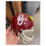 Oklahoma Sooners Mini Football Helmet