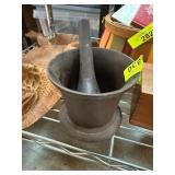 Cast Iron Mortar and Pestle Set